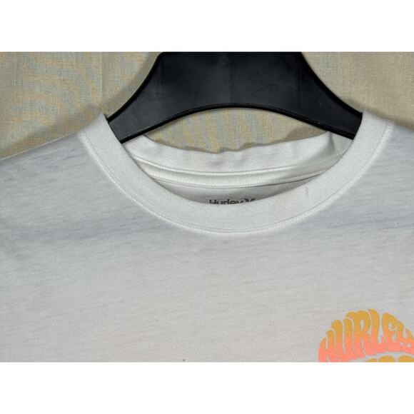 Hurley XL 13-15 Yrs White Retro Est 99 Graphic T-Shirt Boys Surf - Picture 2 of 16